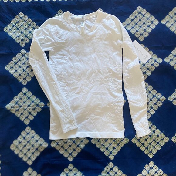 ATHLETA top NWT - Picture 1 of 5